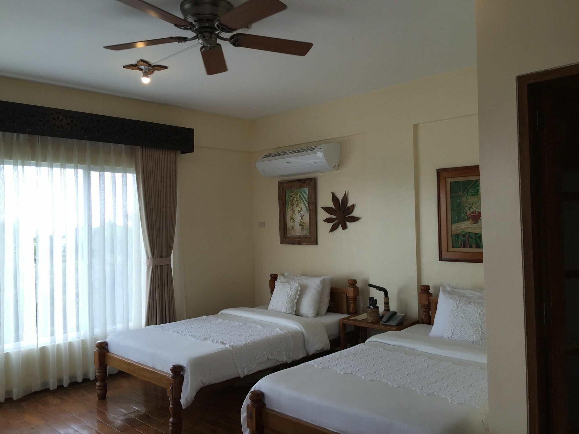 Amarela Resort Panglao Exterior photo